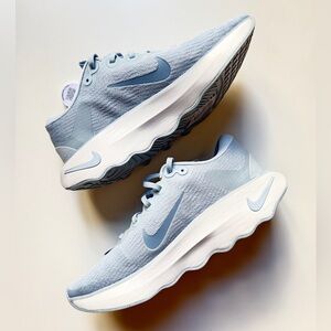NWOT Nike Motiva Women's Walking Shoes Light Armory Blue DV1238-402Wmns10.5/Men9